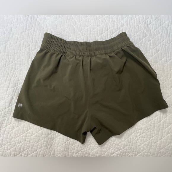Athleta Weekender Mid Rise Run Short - Picture 2 of 5